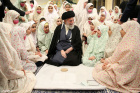 مراسم «جشن فرشته‌ها» با حضور صدها تن از دختران در حسینیه امام خمینی برگزار شد؛
