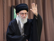 حضور و سخنرانی رهبرمعظم انقلاب در حرم مطهر رضوی