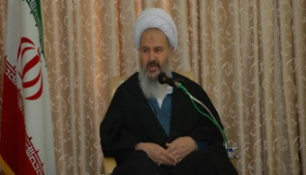 امام جمعه کاشان: معرفت شناسی عامل پیشرفت دانشگاه هاست