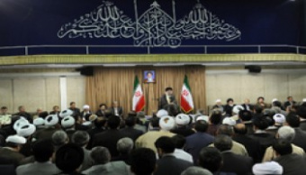 رهبر معظم انقلاب اسلامی در دیدار مسئولان و کارگزاران نظام:
