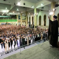 رهبر معظم انقلاب اسلامی در دیدار هزاران نفر از اقشار مختلف مردم: