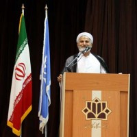 علمی که رافع مشکلات جامعه باشد سودمند است