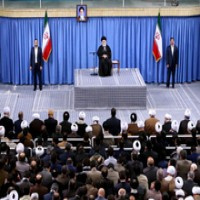 رهبر معظم انقلاب اسلامی در دیدار هزاران نفر از مردم قم: