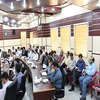 دکتر الهی منش: هیچ موجودی ساکن نیست و ما حتی در خواب هم رشد و سلوک داریم.