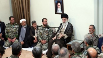فرمانده معظم کل قوا در دیدار فرماندهان و مسئولان قرارگاه پدافند هوایی خاتم‌الانبیاء(ص):