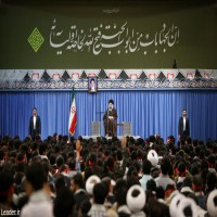 رهبر معظم انقلاب در دیدار جمعی از دانش آموزان و دانشجویان شرکت‌کننده در کاروانهای راهیان نور:
