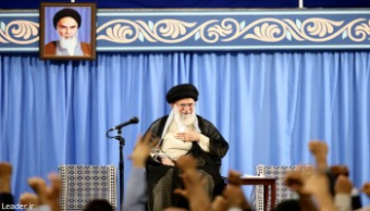 رهبر معظم انقلاب اسلامی در دیدار دانشجویان: