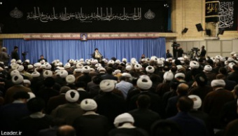 رهبر معظم انقلاب اسلامی به تبیین هدف آمریکا از مذاکره برای اثبات موفقیت فشار حداکثری پرداختند؛