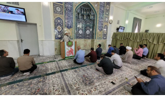 سخنرانی مسئول نهاد رهبری به مناسبت گرامیداشت روز کارگر و روز معلم در مسجد دانشگاه کاشان