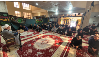 برگزاری مراسم عزاداری حضرت اباعبدالله الحسین علیه السلام در هشتمین روز محرم الحرام سال ۱۴۰۵ در دانشگاه کاشان