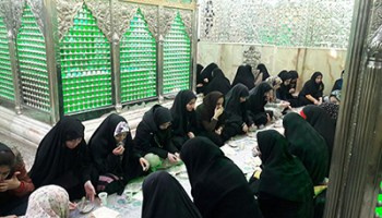 گزارش تصویری حضور اهالی نماز صبح در امامزاده هادی فین کاشان
