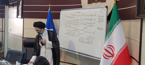 برگزاری سی و هشتمین جلسه تفسیر نامه ۵۳ نهج البلاغه توسط نماینده محترم ولی فقیه و در دانشگاه کاشان