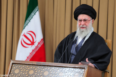 رهبر معظم انقلاب در سخنانی تلویزیونی خطاب به ملت عزیز ایران: