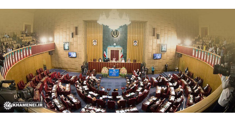 رهبر جدید انقلاب اسلامی توسط مجلس خبرگان رهبری تعیین و معرفی شد