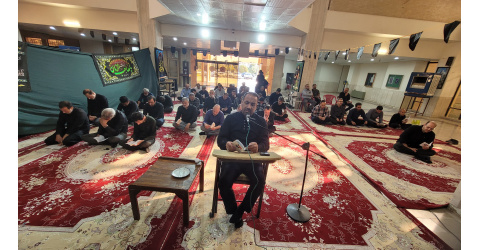 برگزاری مراسم عزاداری حضرت اباعبدالله الحسین علیه السلام در اولین روز محرم الحرام در مسجد دانشگاه کاشان
